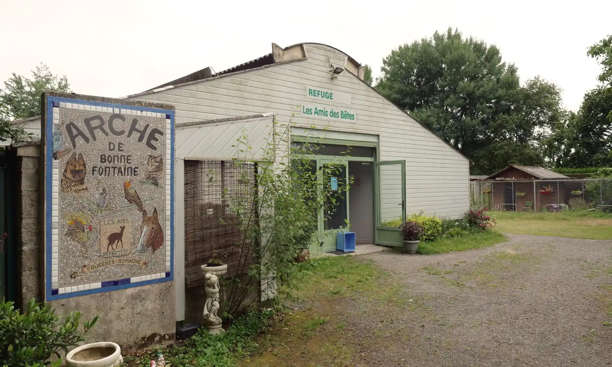 Entrez au refuge LADB, Les Amis des Bêtes